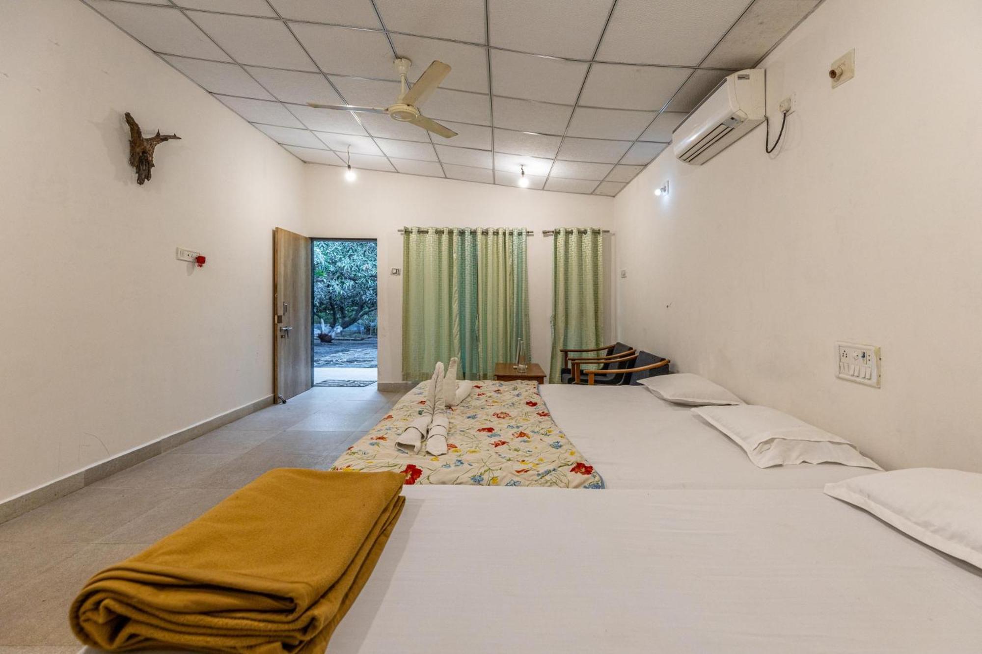 Gir County Resort ササン・ギル 部屋 写真