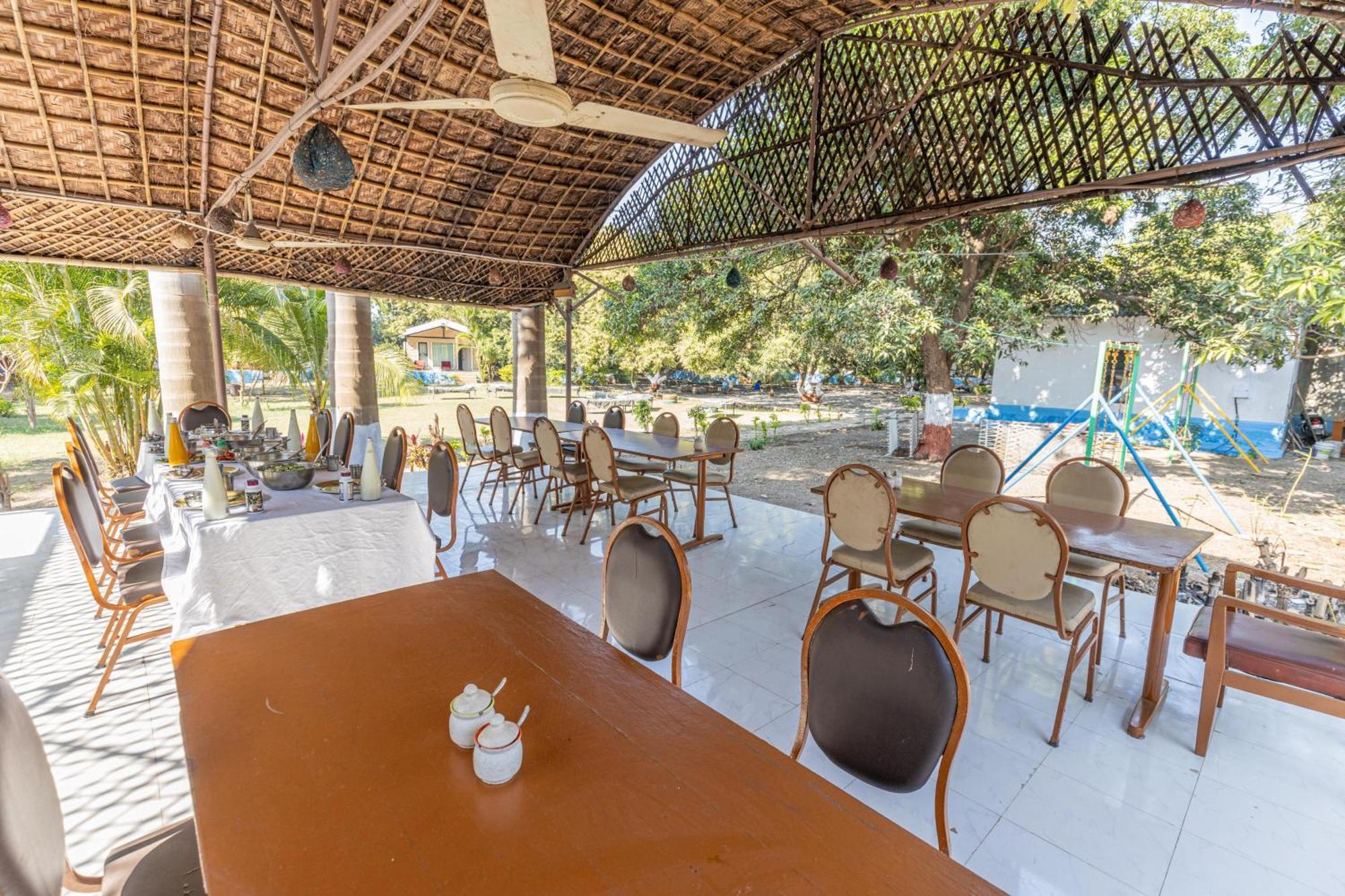 Gir County Resort ササン・ギル エクステリア 写真